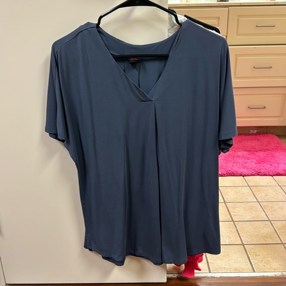 navy blue blouse. size small